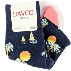 Davco Socks Novelty Mens size 10-13 Sailboats and Palm Trees Tropical Print Nwt